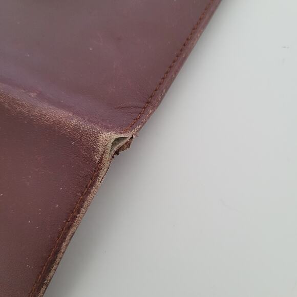 Cartier Vintage Bifold Leather Bordeaux Red Wallet Large Credit Card Checkbook - Picture 10 of 10